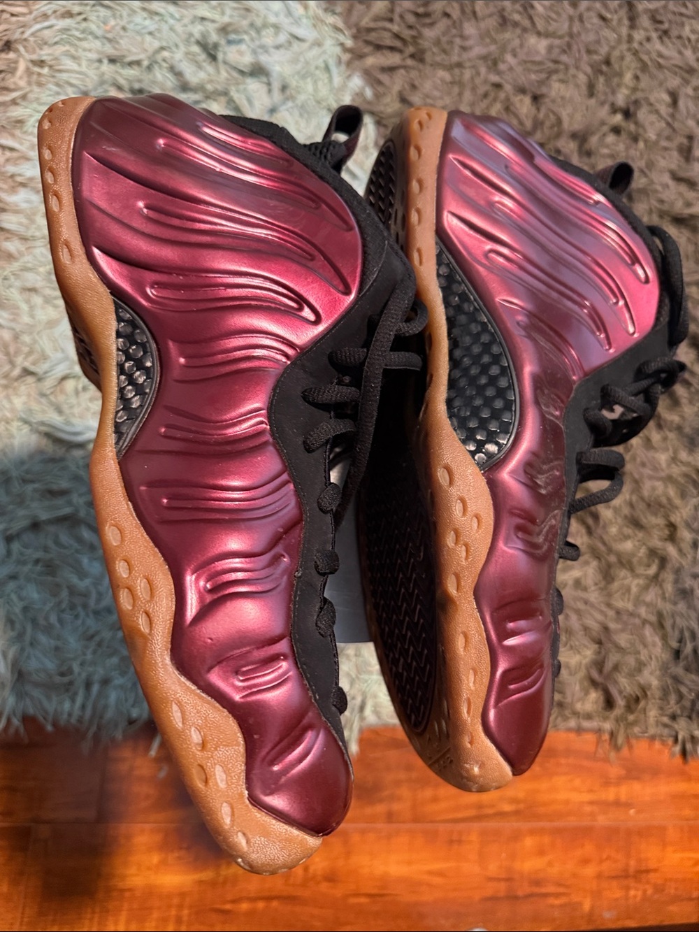 Nike pre-owned FOAMPOSITES Men's Athletic Sneakers in Burgundy and Black - Picture 16 of 16